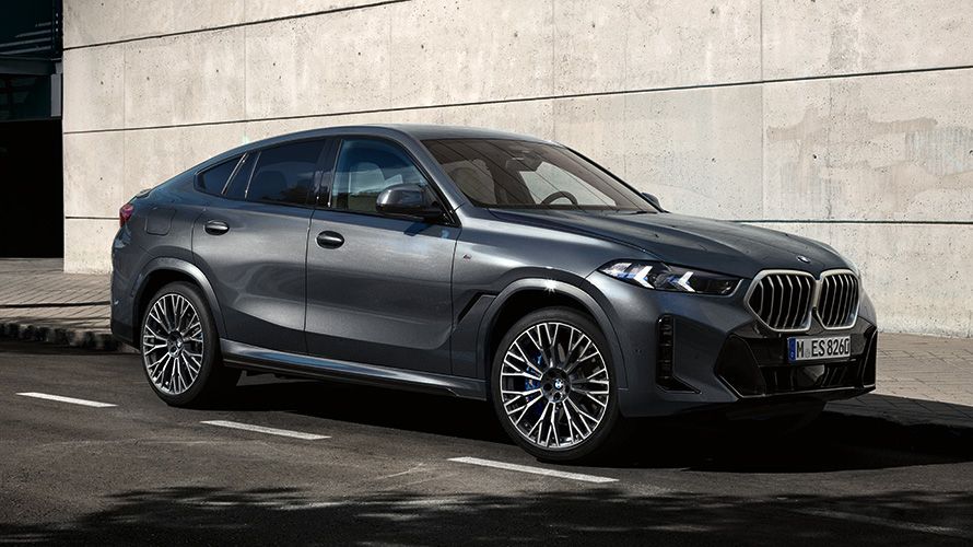 流線跑格斜背設計，以最傲然的姿態劃破天際