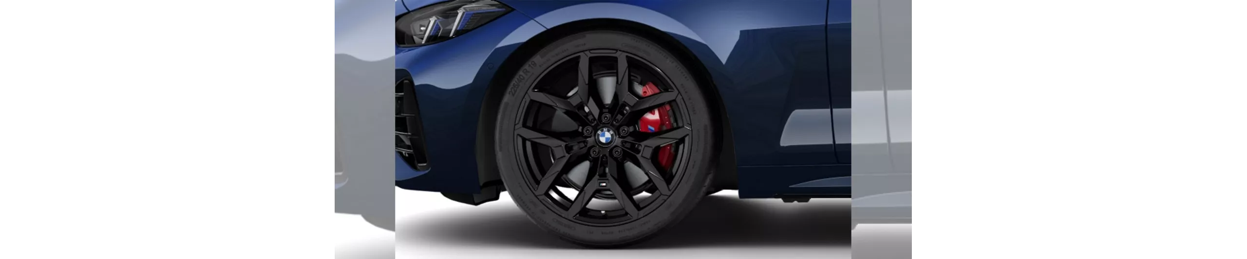 全新年式BMW 430i Coupé M Racing Edition雙門跑車專屬升級19吋M雙幅式995M型深色鋁圈