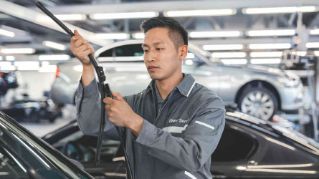 BMW Wiper Blade Service