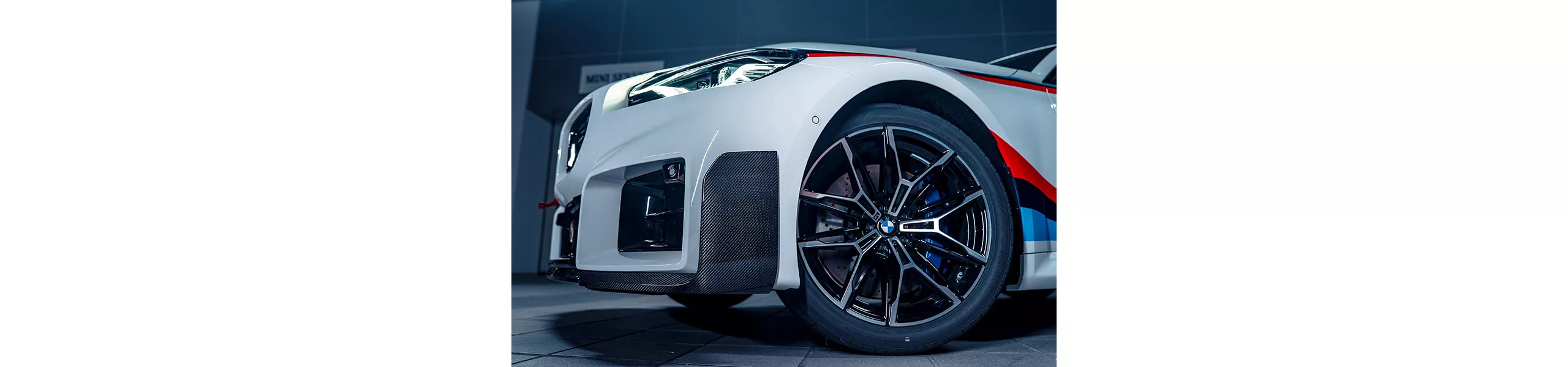 BMW M2 Limited Edition 10 Jahre Taiwan車前霸氣的碳纖維前定風翼吸引眾人注目