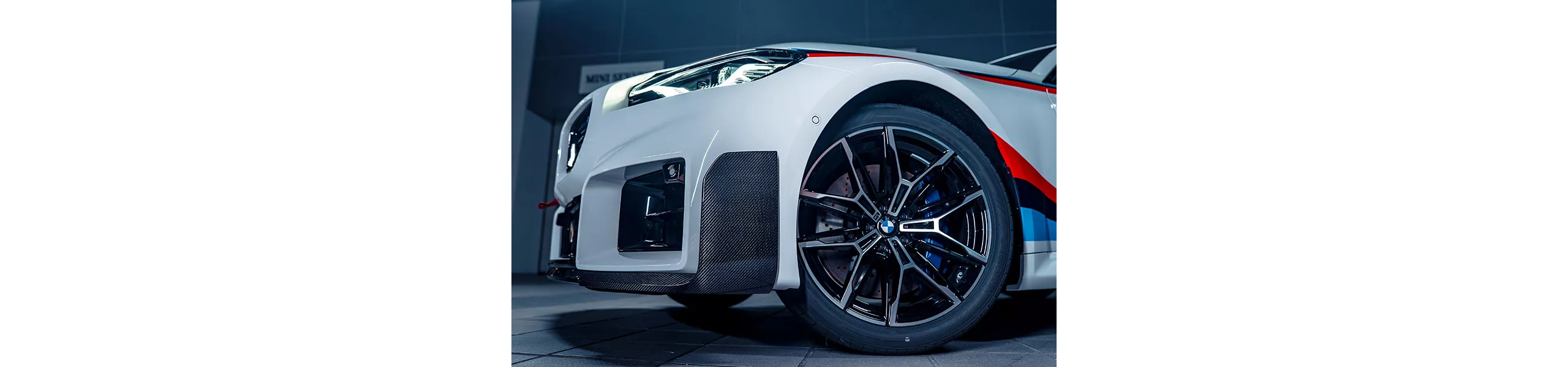 BMW M2 Limited Edition 10 Jahre Taiwan車前霸氣的碳纖維前定風翼吸引眾人注目