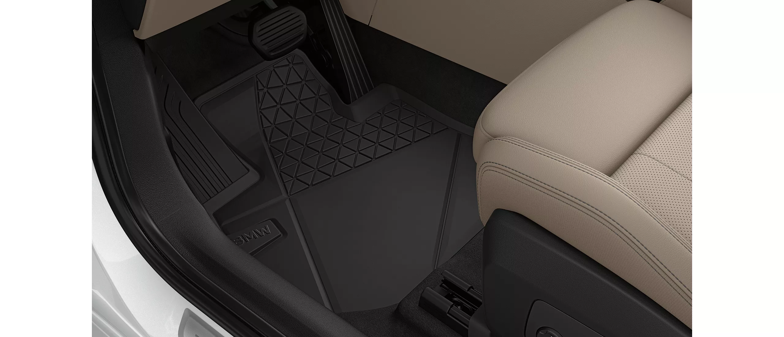 BMW 2系列Active Tourer，BMW原廠腳踏墊