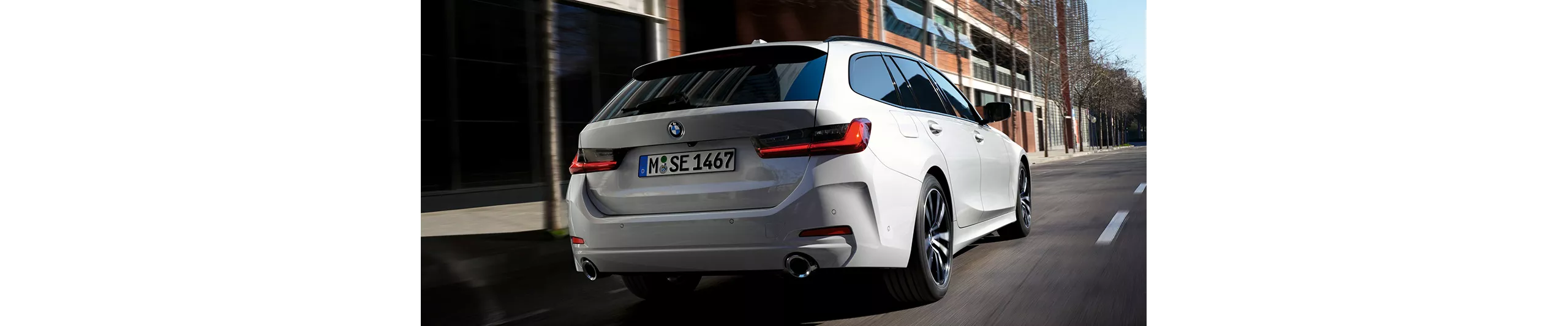 動能表現搭載BMW TwinPower Turbo直列四缸汽油引擎，配備Steptronic八速手自排變速箱，最大可輸出156匹馬力