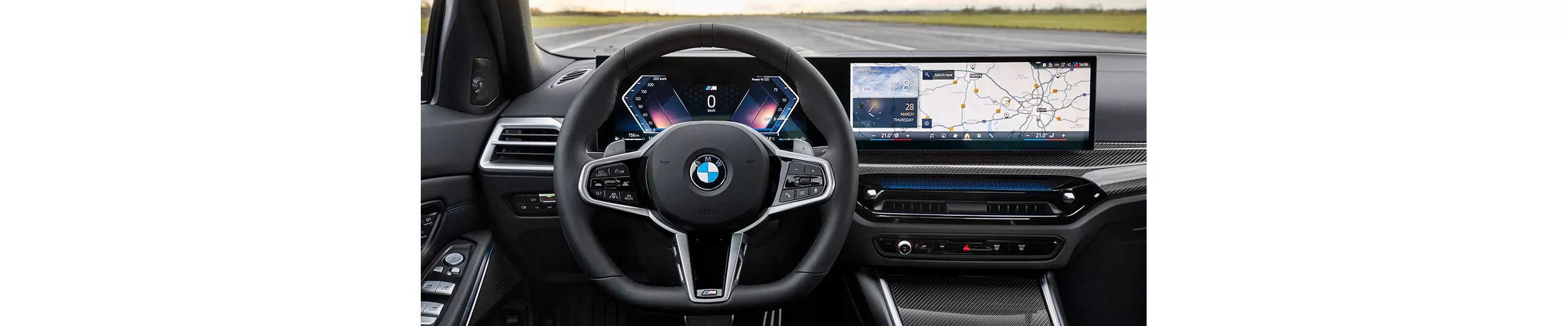 全新BMW 318i Touring豪華旅行車車內座艙同樣提供駕駛領先同級的豪華動感氛圍