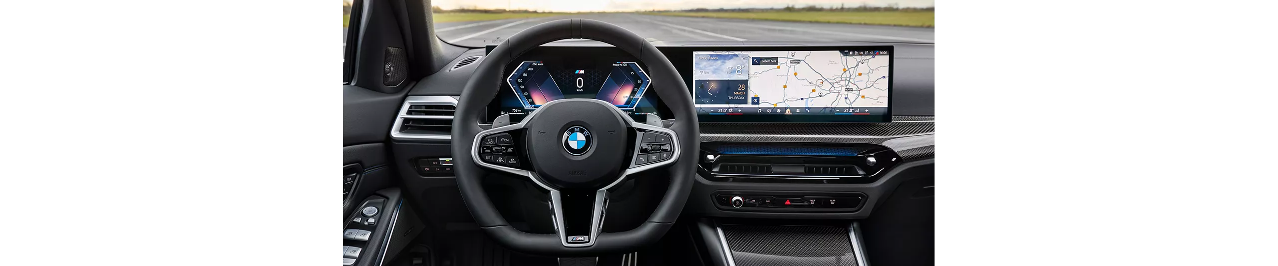 全新BMW 318i Touring豪華旅行車車內座艙同樣提供駕駛領先同級的豪華動感氛圍