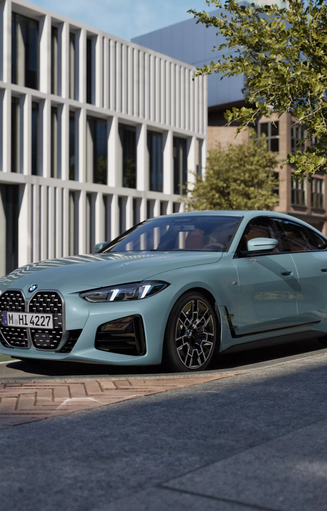 全新BMW 4系列四門跑車（G26），M黑色高光澤外觀套件