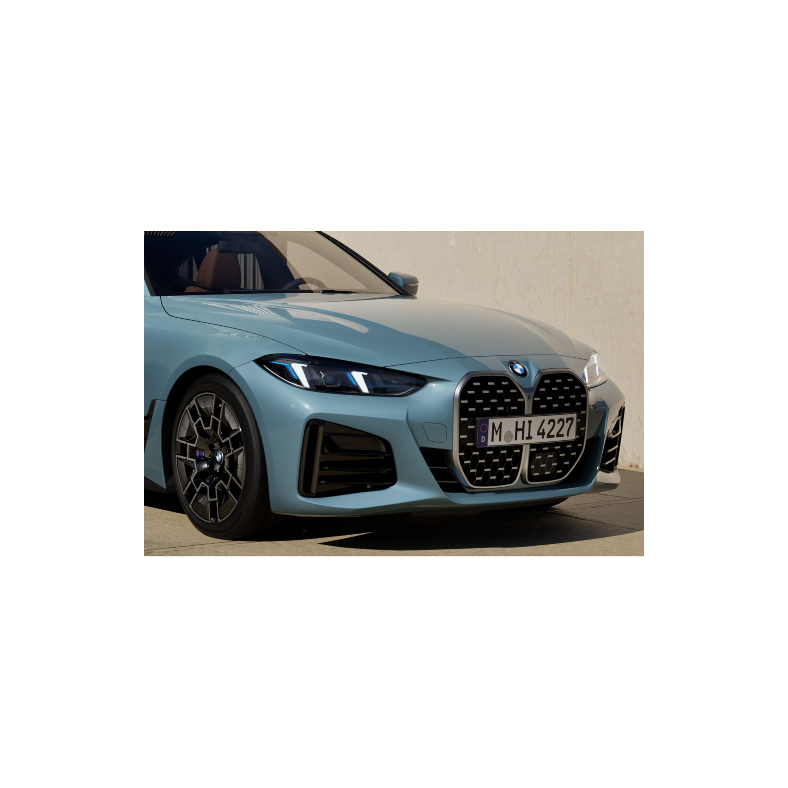 全新BMW 4系列四門跑車（G26），全新雙腎型水箱護罩設計