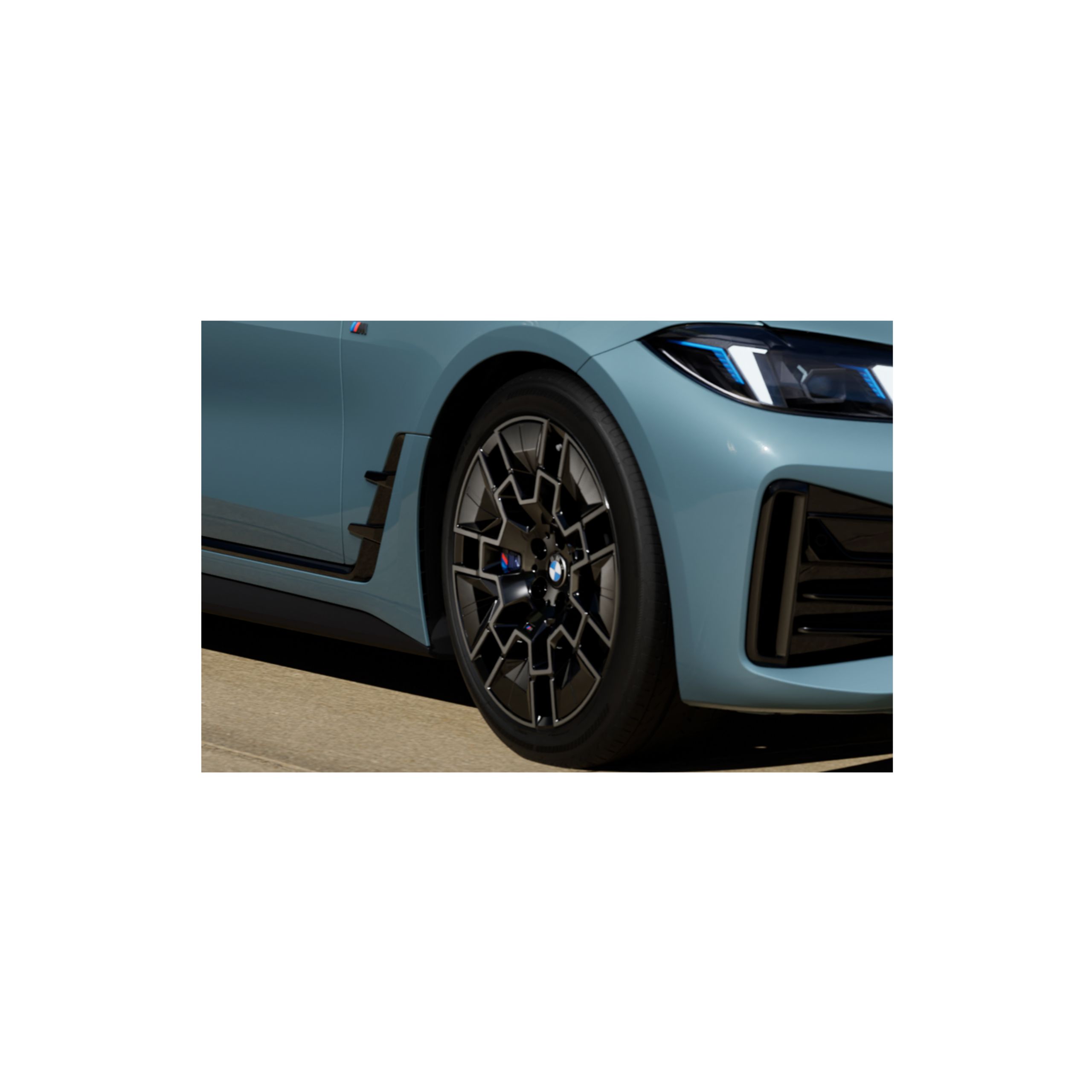 全新BMW 4系列四門跑車（G26），全新輪圈設計