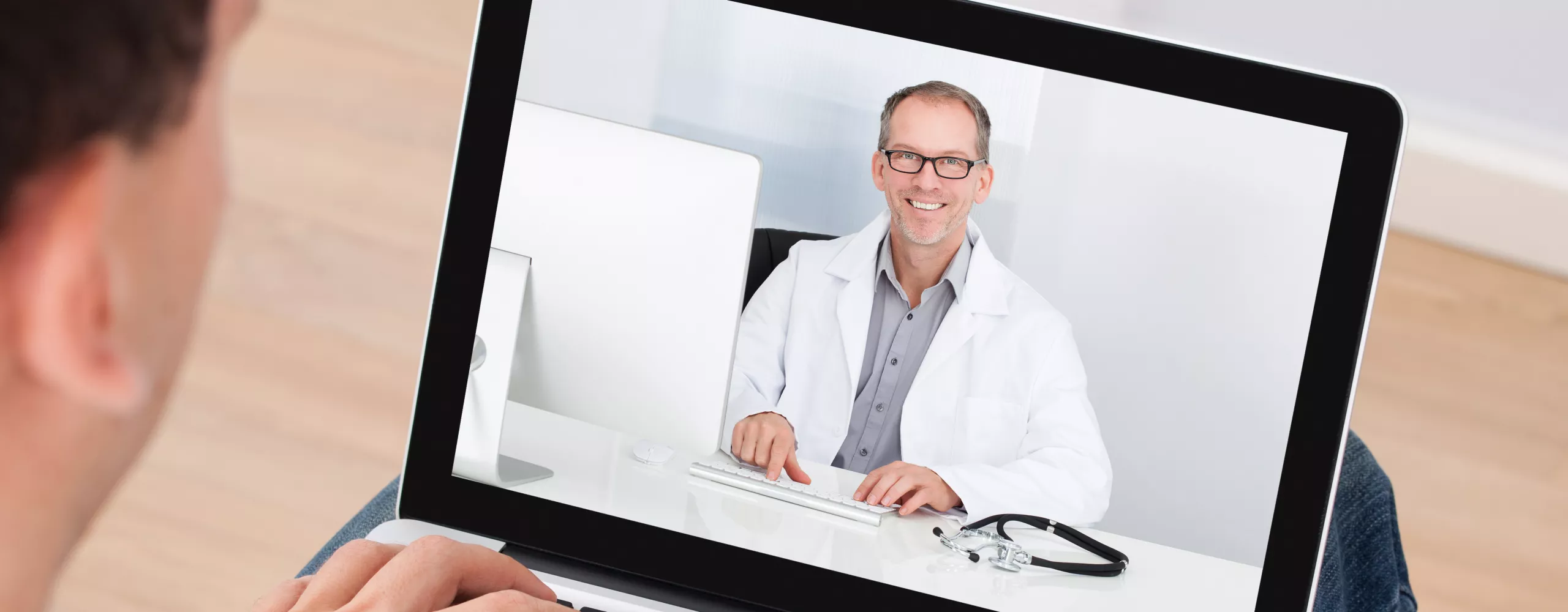 Videosprechstunde zwischen Arzt und Patient