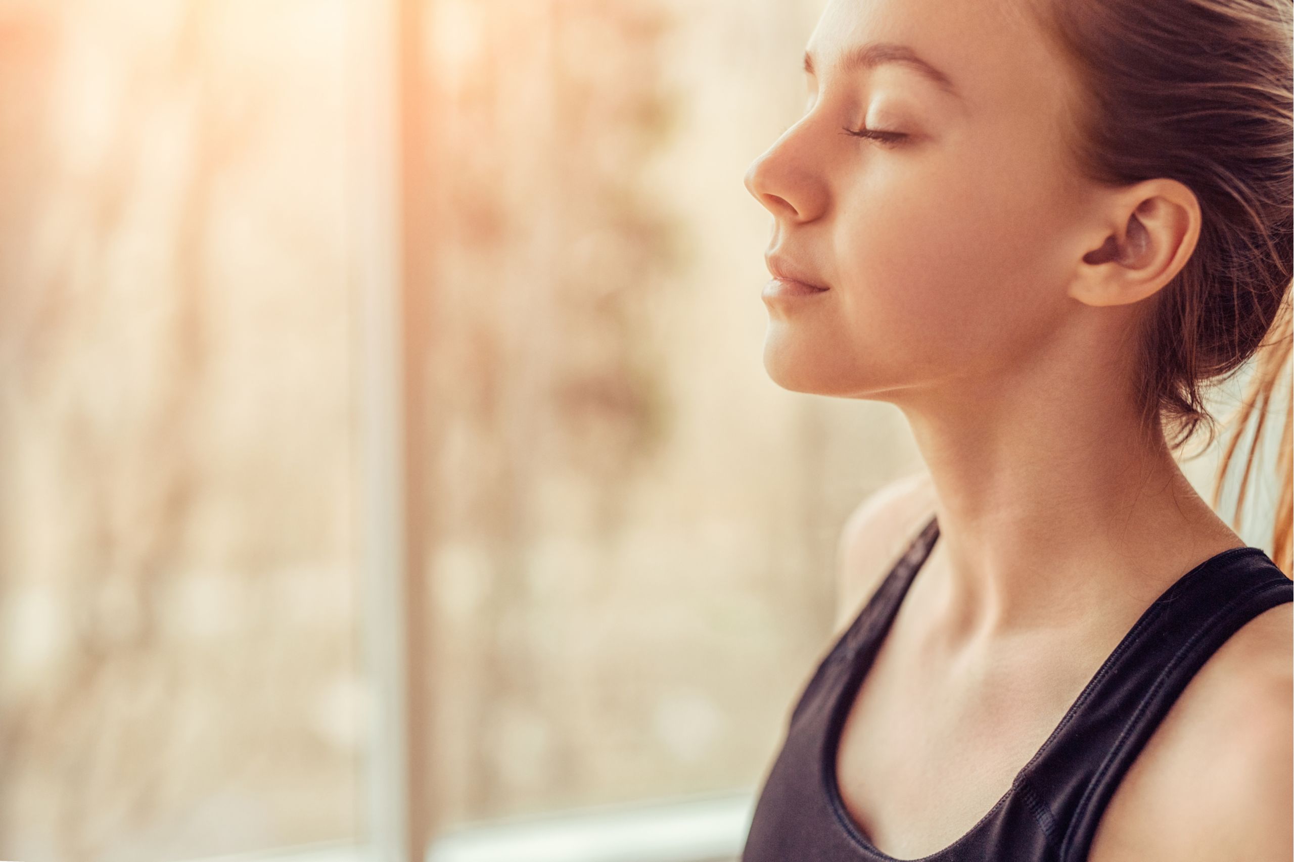 Frau bei Meditation
