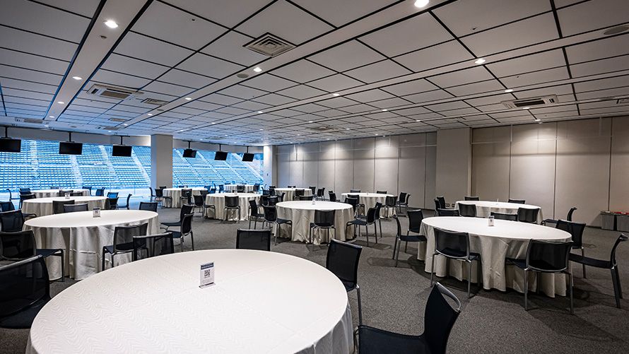 専用ホスピタリティ・ラウンジ利用*1*2