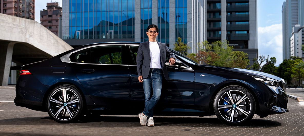 接觸BMW i5時，陶韻智不僅關注電動車如何重新定義駕駛與乘坐的整體體驗，更觀察科技如何融入駕駛過程