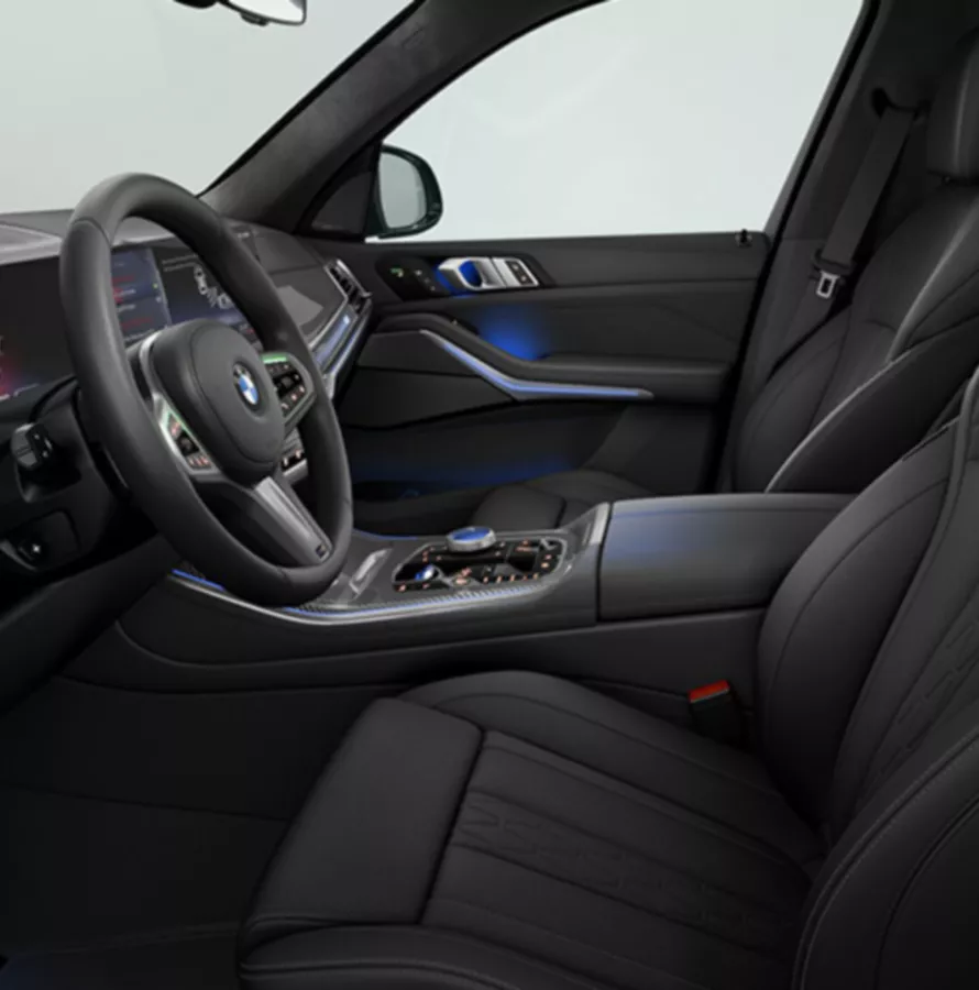 BMW Individual エクステンド・レザー・メリノブラック  *Mカーボン・ブラック（メタリック）またはミネラル・ホワイト（メタリック）を選択した場合のシート・カラーです。