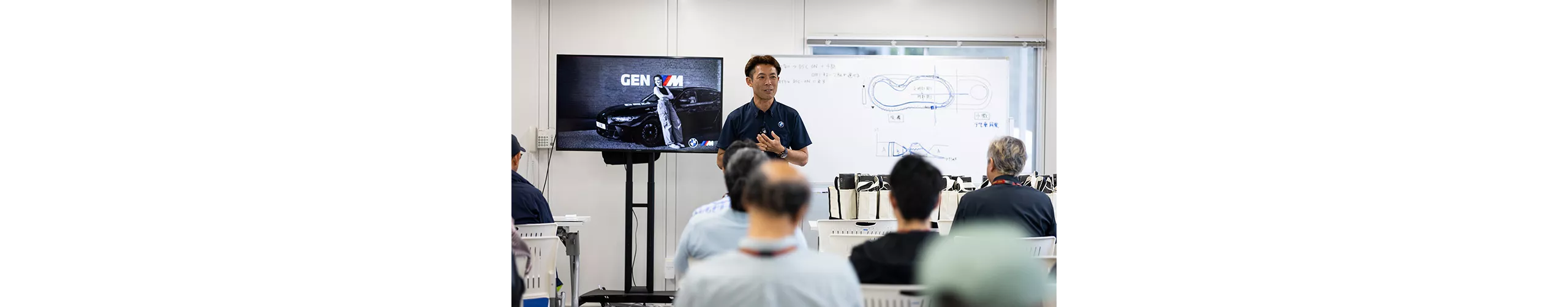 高度なロジックを学べるのも、本アカデミーの真髄。