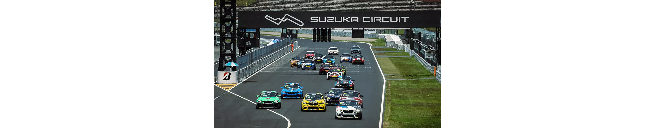  【B賞】 BMW & MINI Racing Round 6 決勝戦 観戦チケット 10組20名様