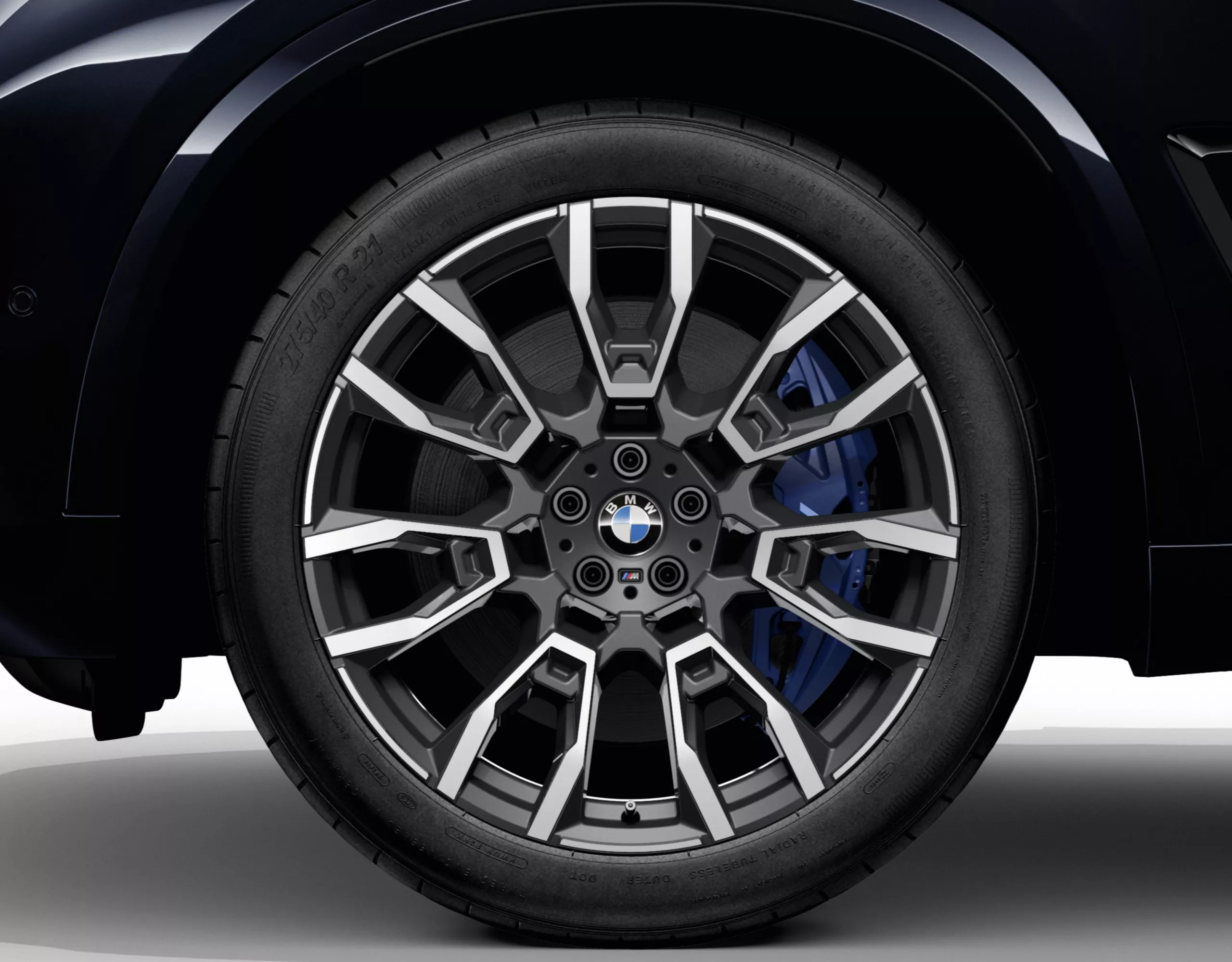 BMW X5 21" Impressive 21" M light alloy wheels I  Bicolour V-spoke style