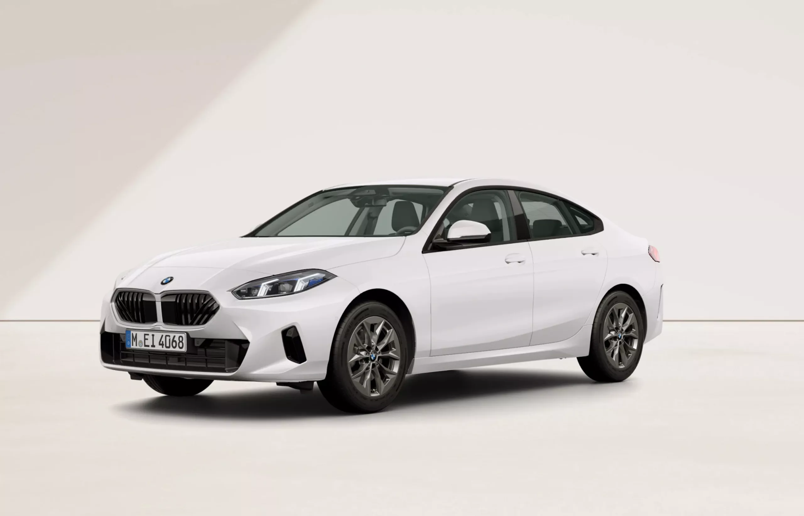 BMW 220 グラン クーペ original アルピン・ホワイト