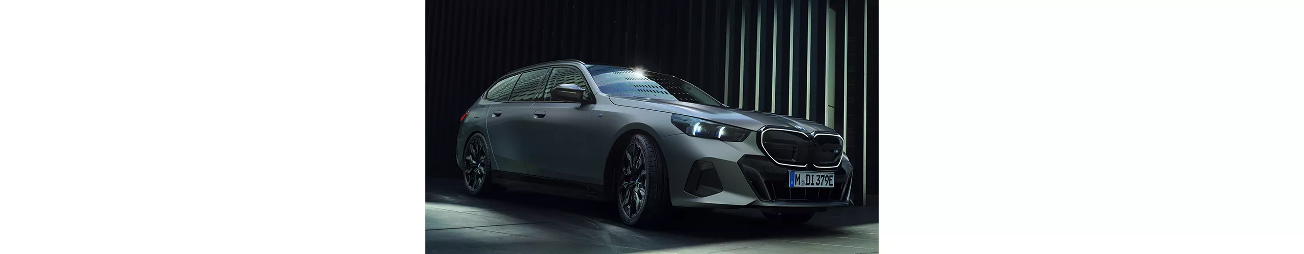 BMW i5 M60 xDrive Touring