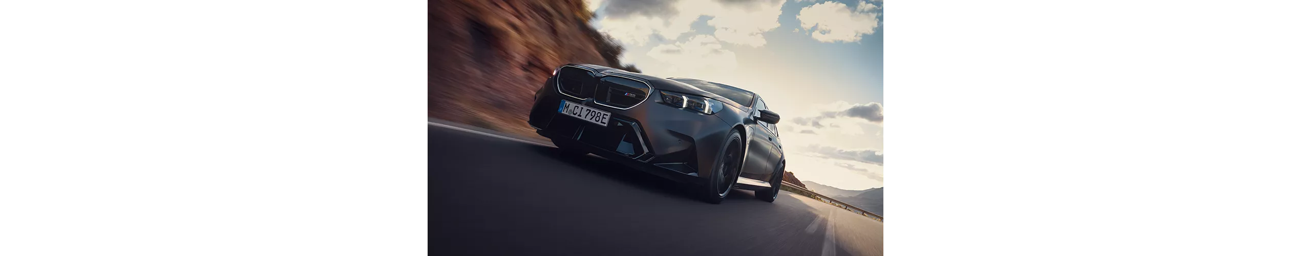 BMW M5性能房車