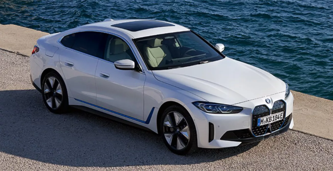 全新BMW i4
