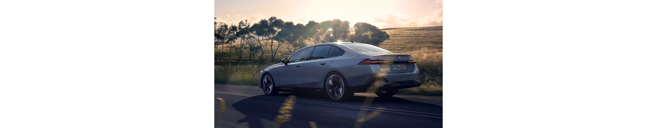 全新年式BMW i5純電豪華房車