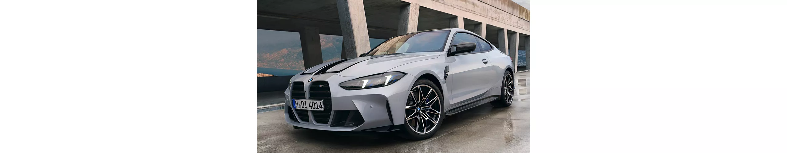BMW M4雙門跑車