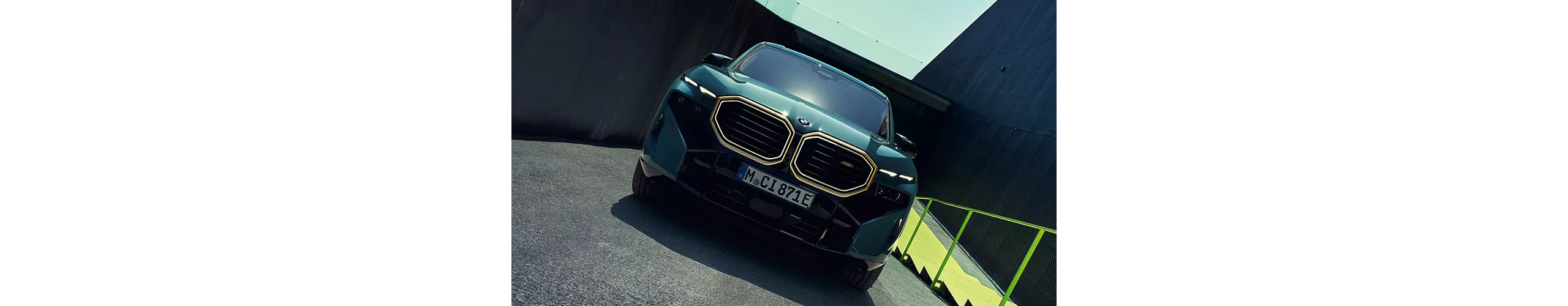 BMW XM