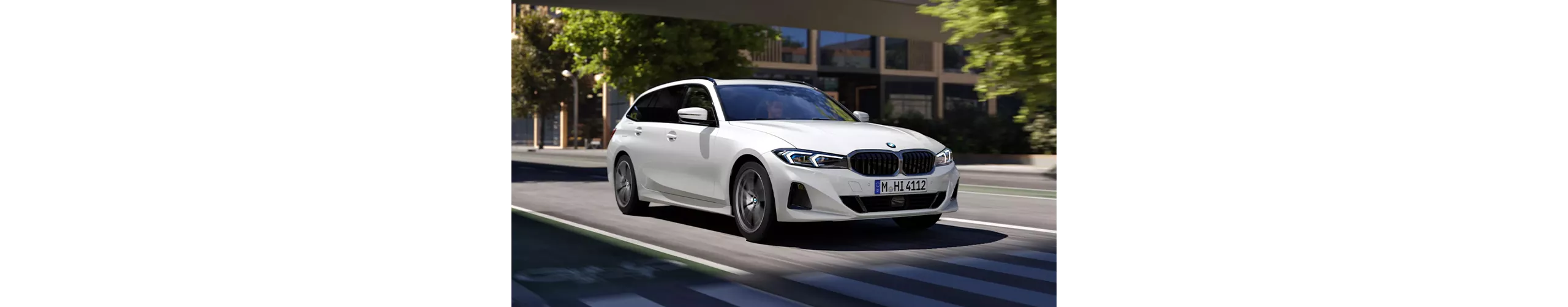 BMW 3シリーズ 誕生50周年記念特別限定車​ | BMW.co.jp