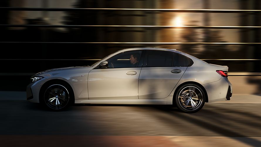 BMW 3シリーズ セダン