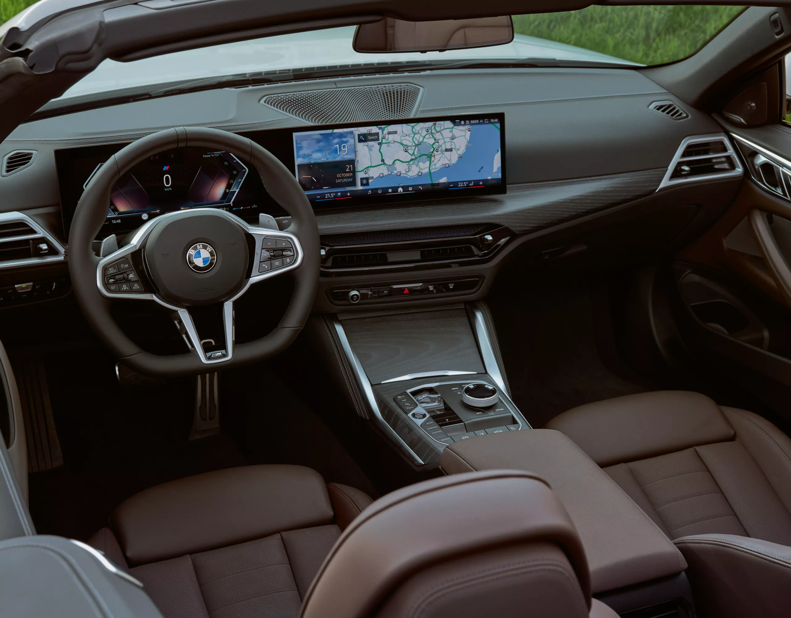 BMW 4 Series Cabrio white interior 