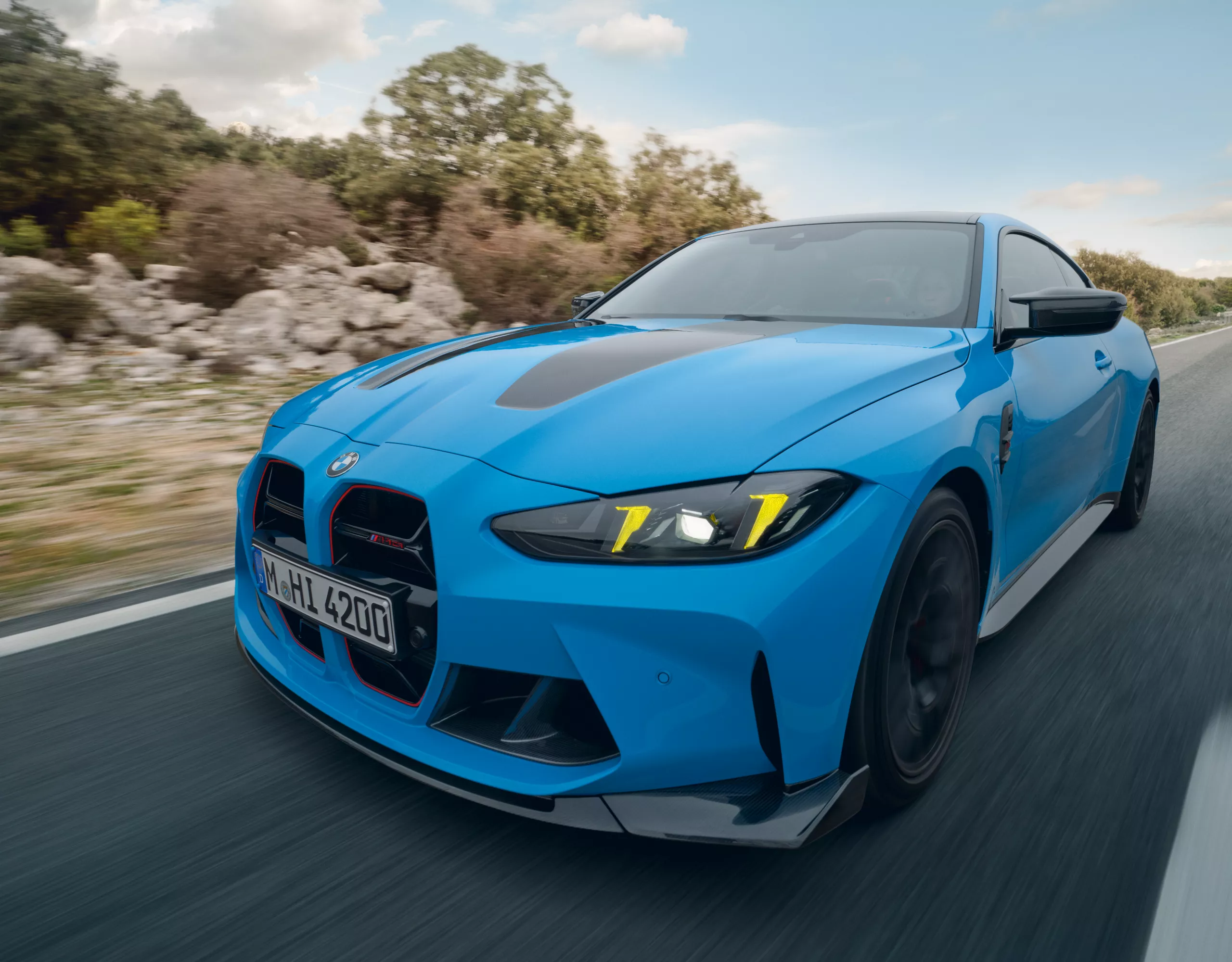 BMW M4 CS blue front view