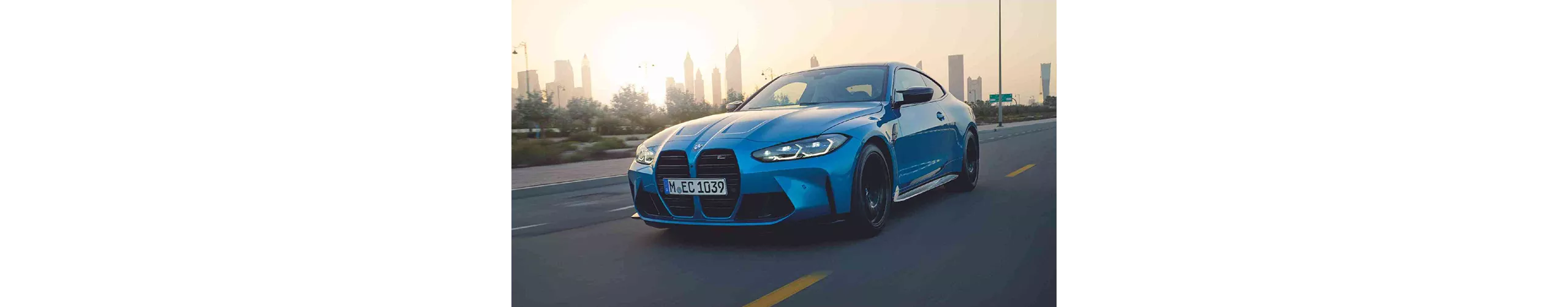 BMW M4クーペ