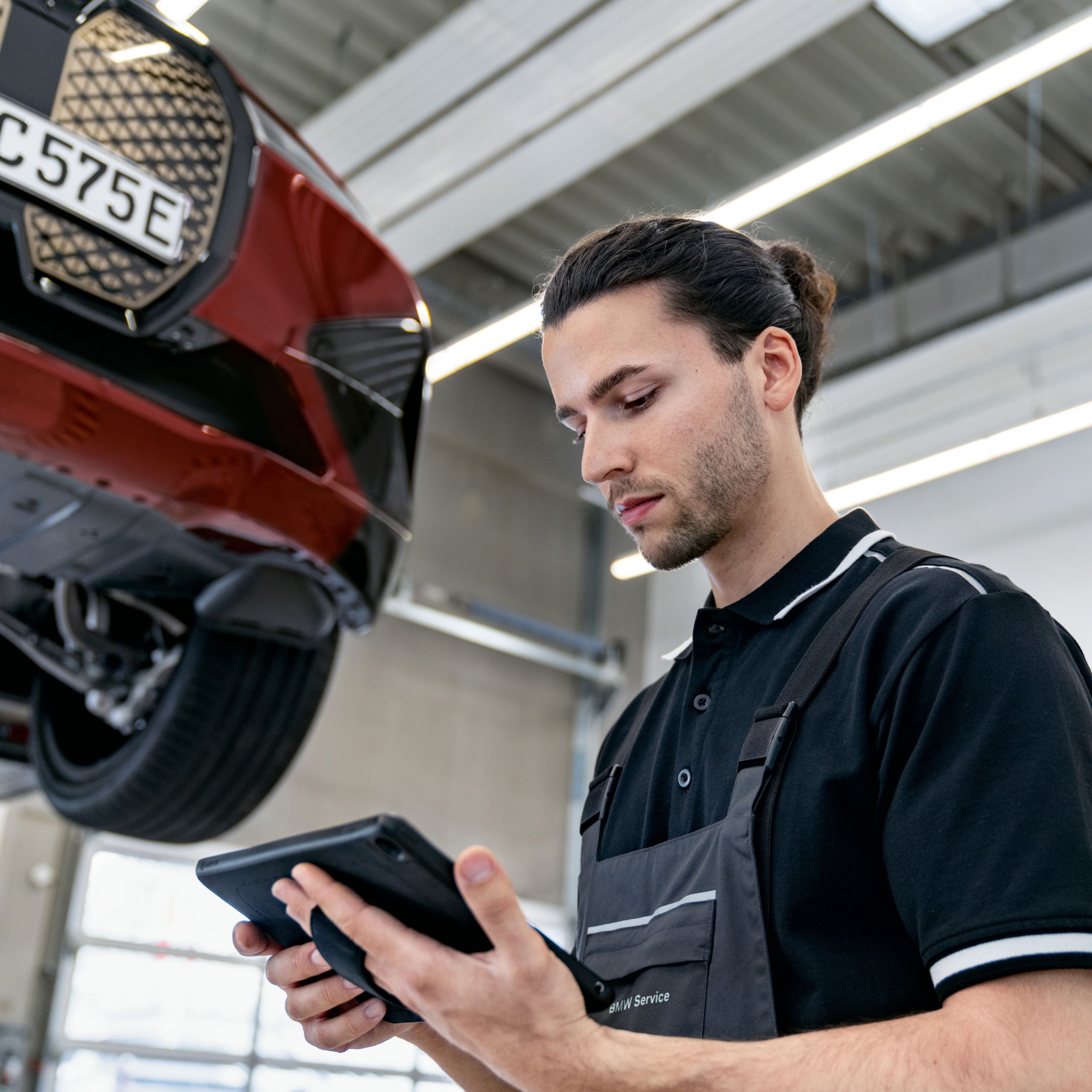Complimentary BMW Service Inclusive and Warranty