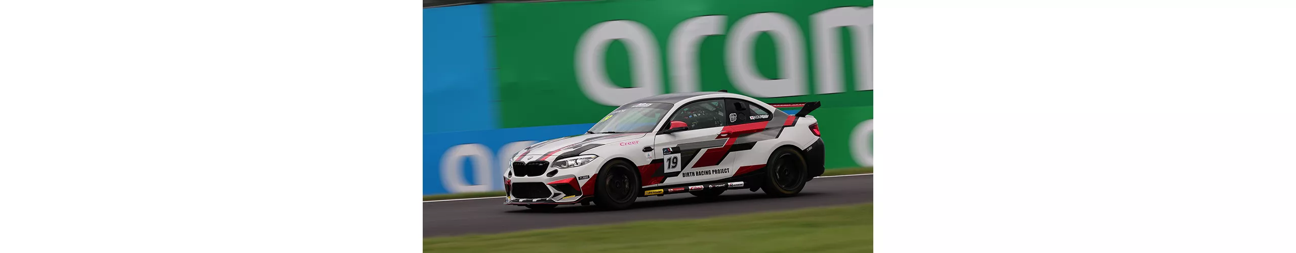 19　奥村 浩一 BRP★Toto BMW M2 CS Racing