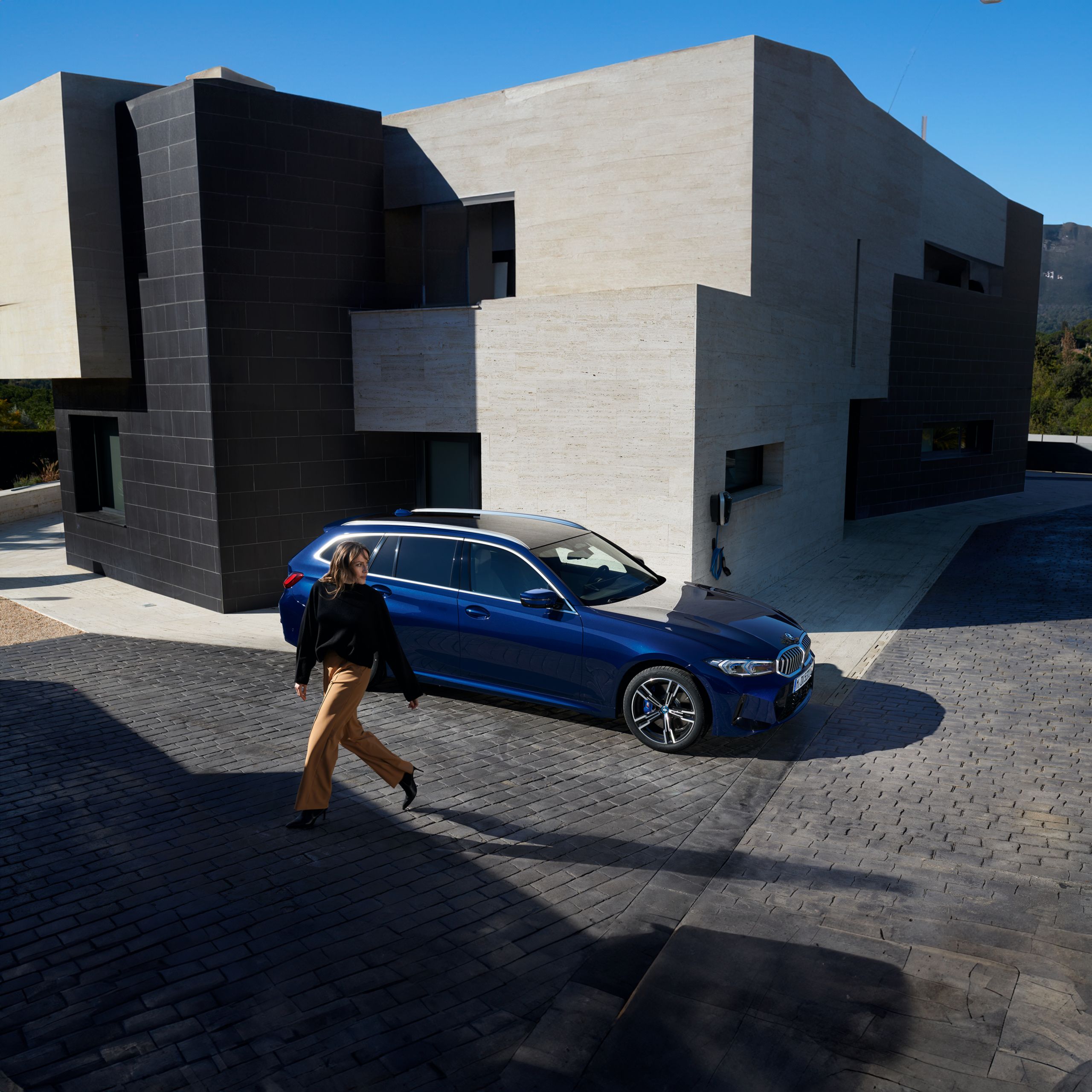 Спеціальні умови кредитування для BMW 3 Серії від AWT Financial Services 