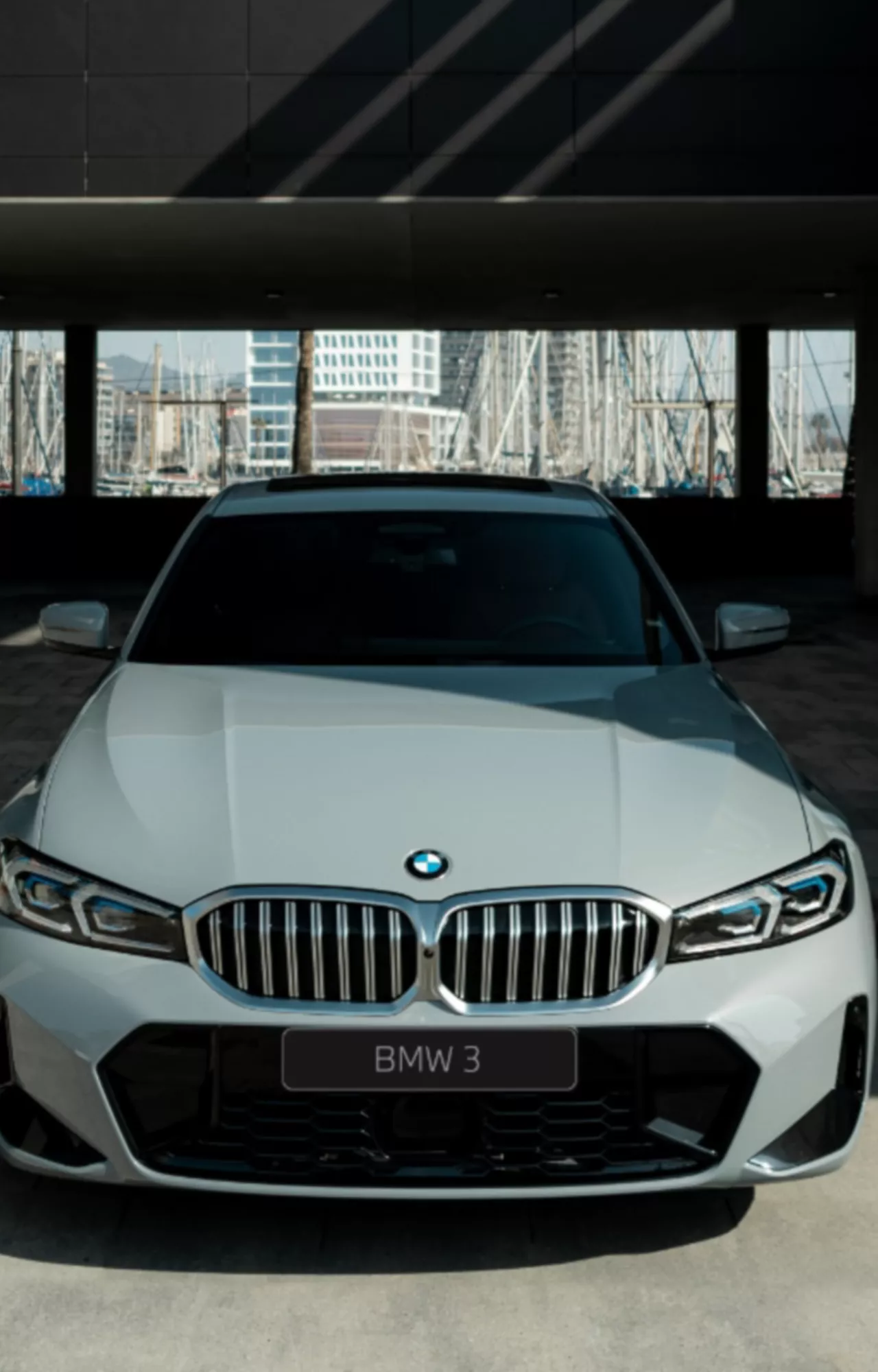 BMW 320i xDrive pasiūlymo kaina 41 950 Eur. </span>