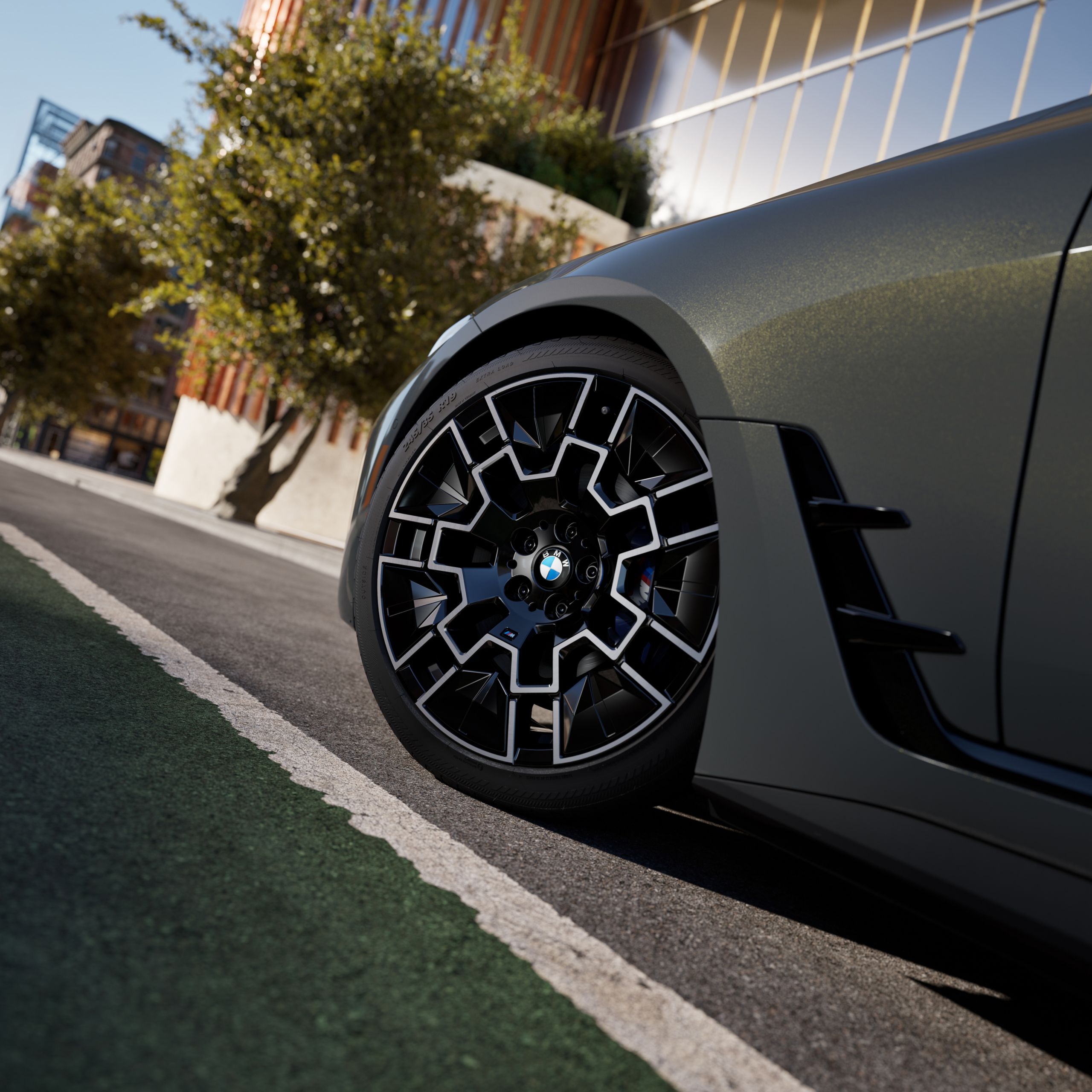 New wheel design on the BMW i4 Gran Coupe