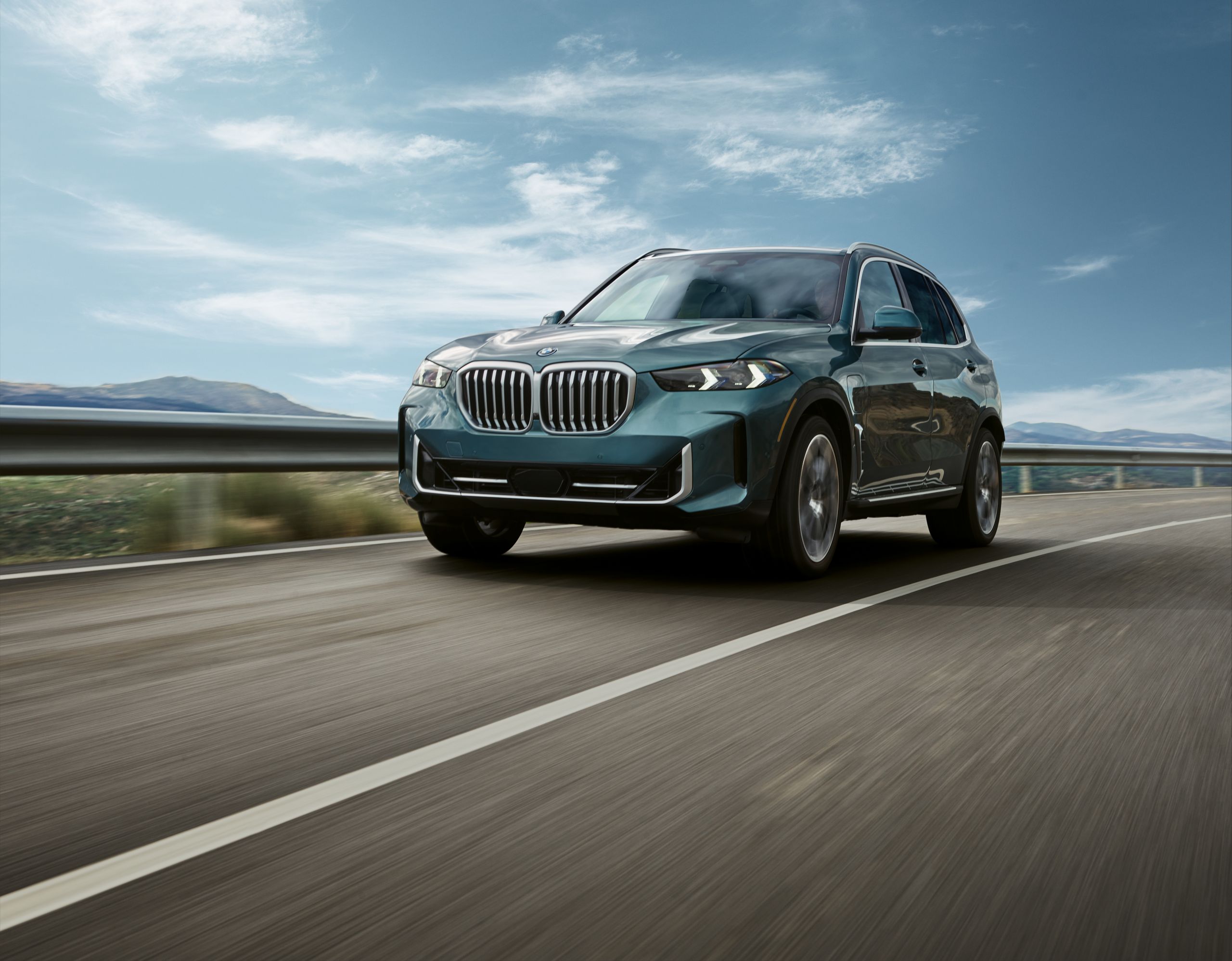BMW X5 plug-in hybrid additional information