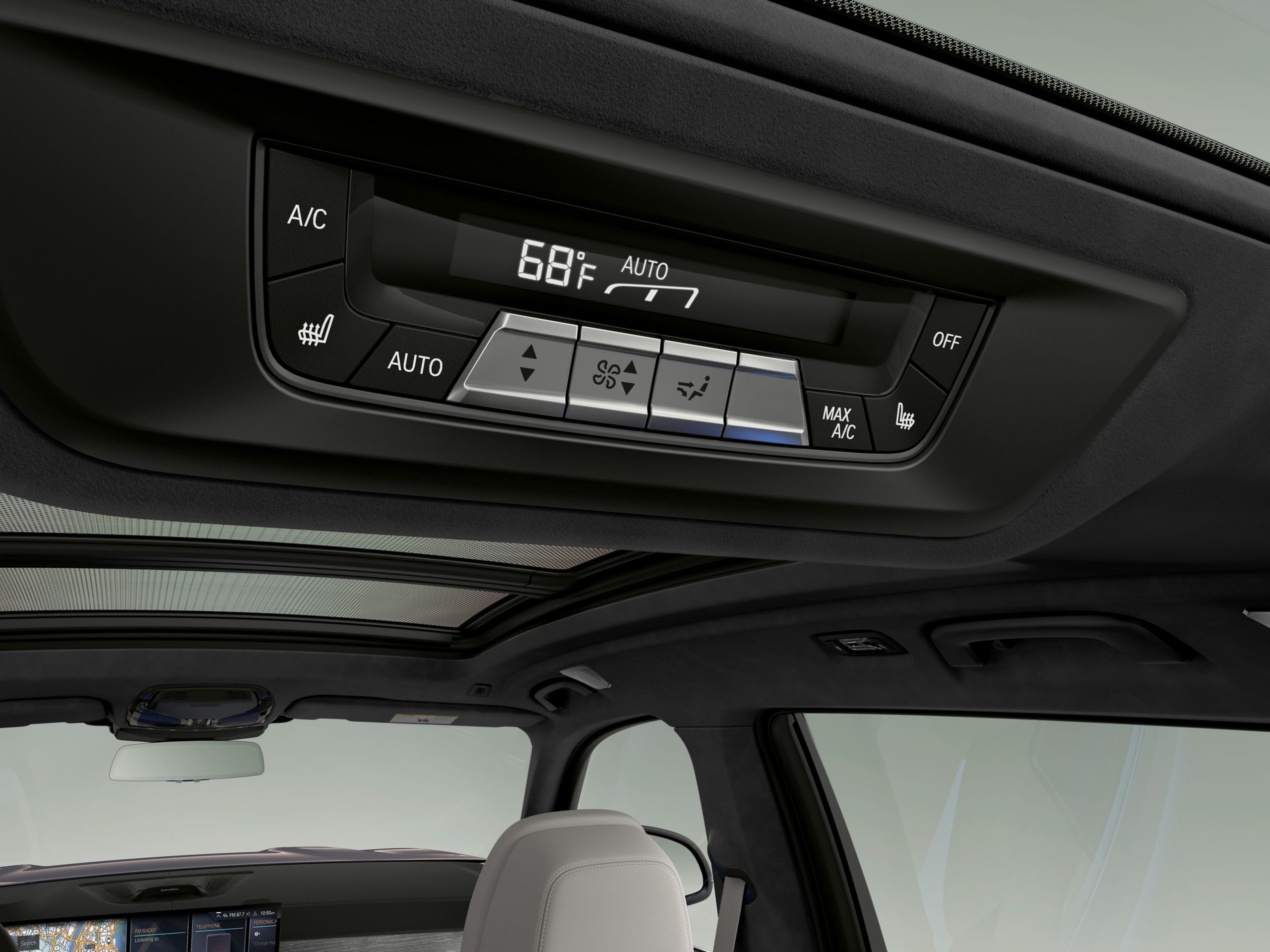 BMW X7 available 5-zone automatic climate control