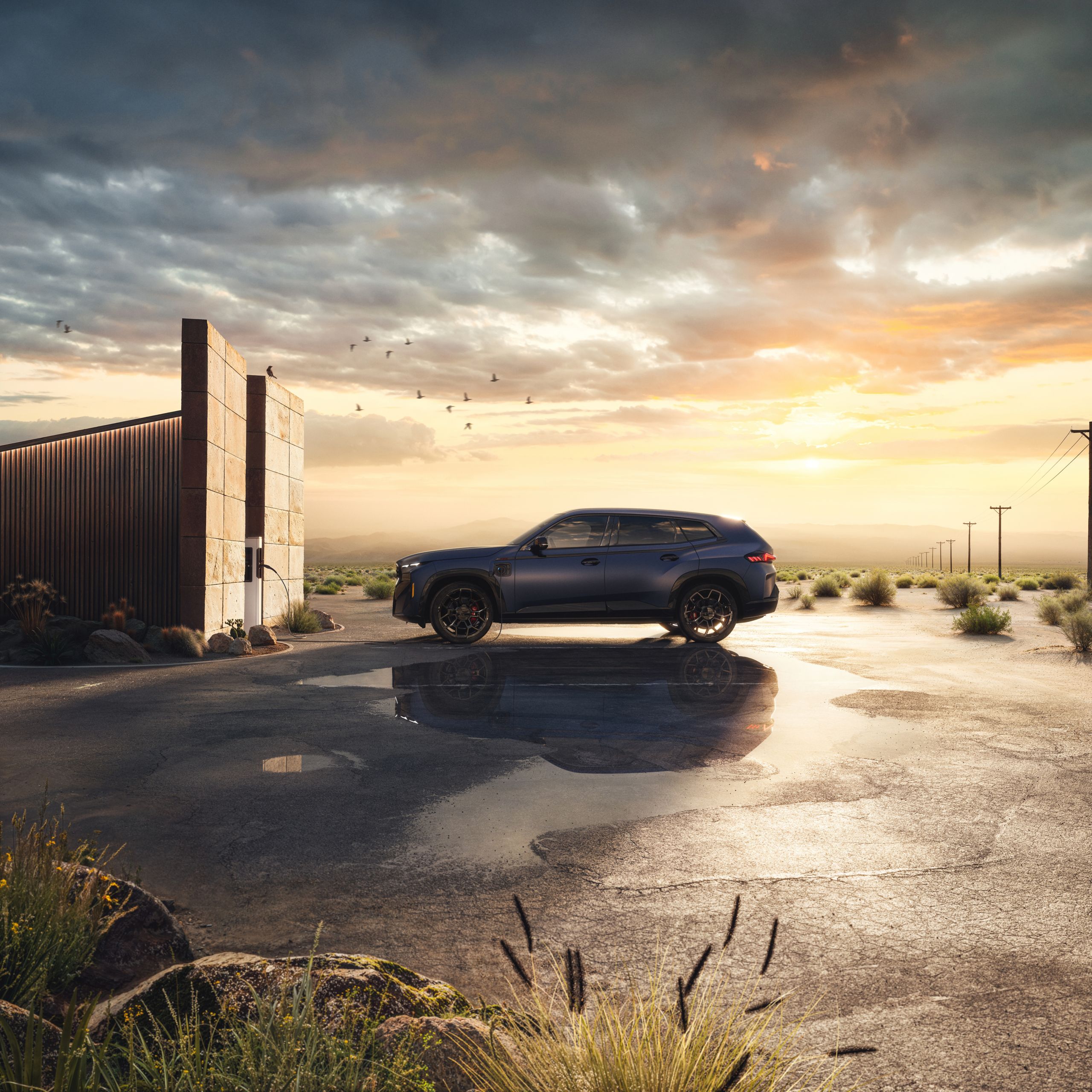 BMW XM plug-in hybrid charging