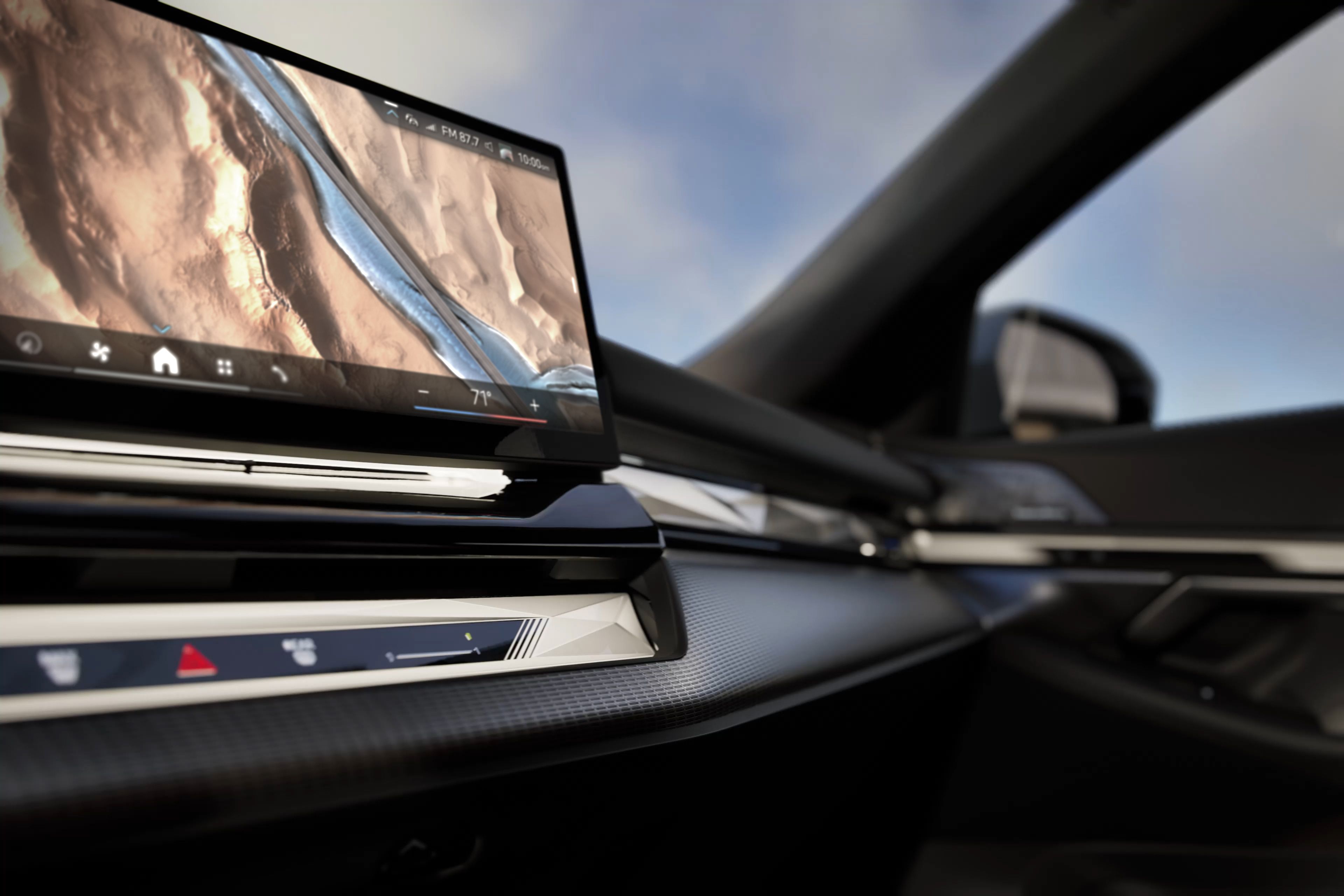 The BMW Interaction Bar on the BMW i5 Sedan