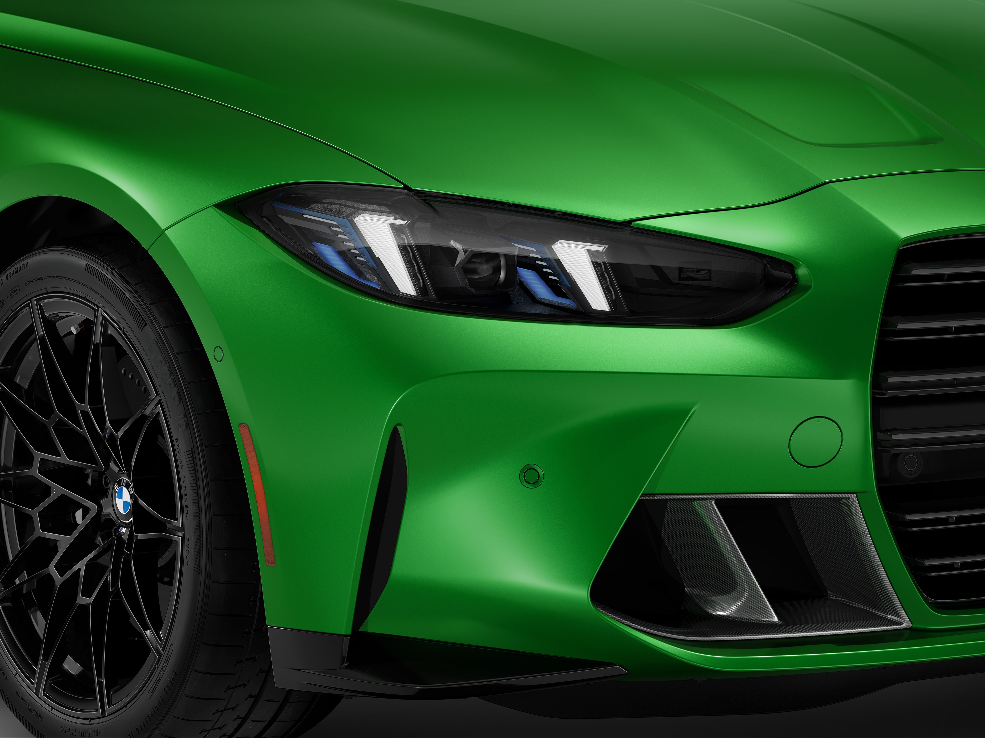 BMW M3 Competition Sedan M Shadowline Lights