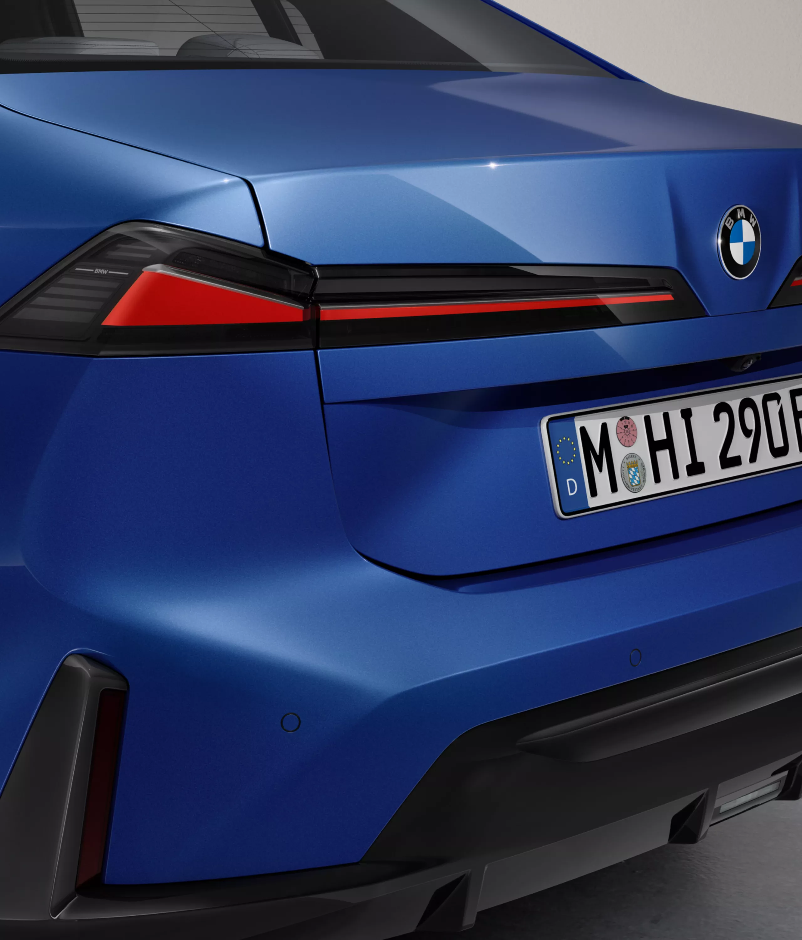 Close-up of the rear with rear lights switched on.