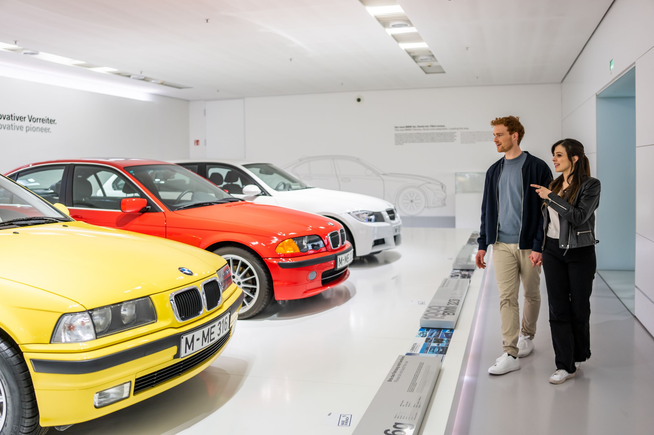 Couple explores the Classic exhibition at the BMW Museum