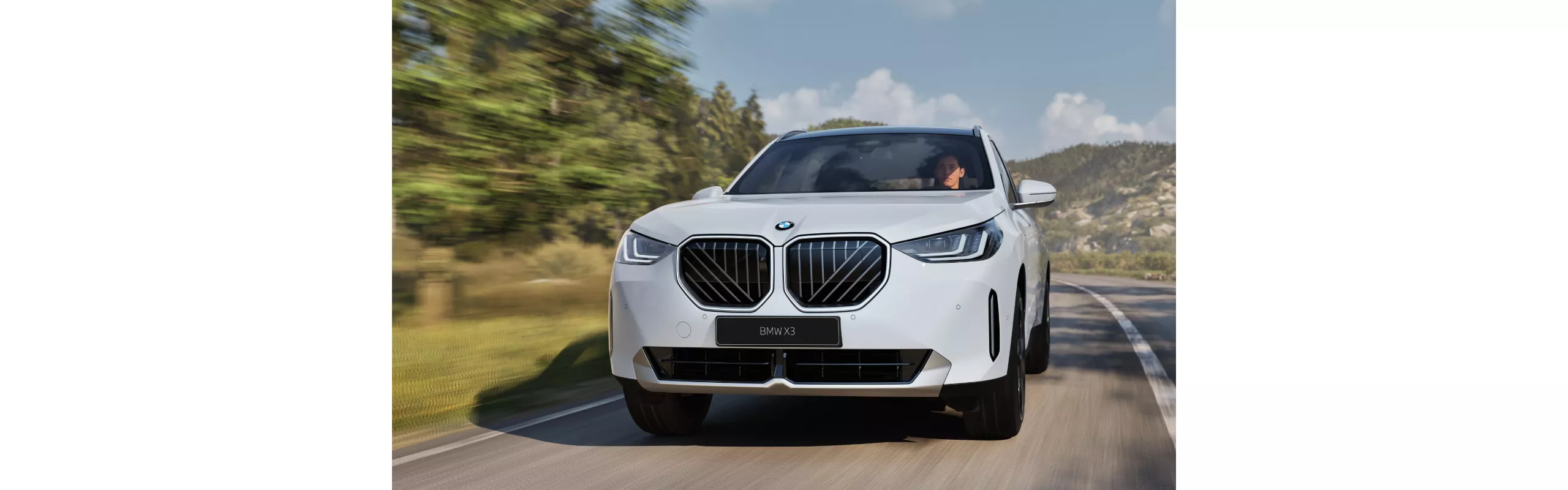 BMW X3 20 xDrive Pasiūlymo kaina 47 039 Eur.