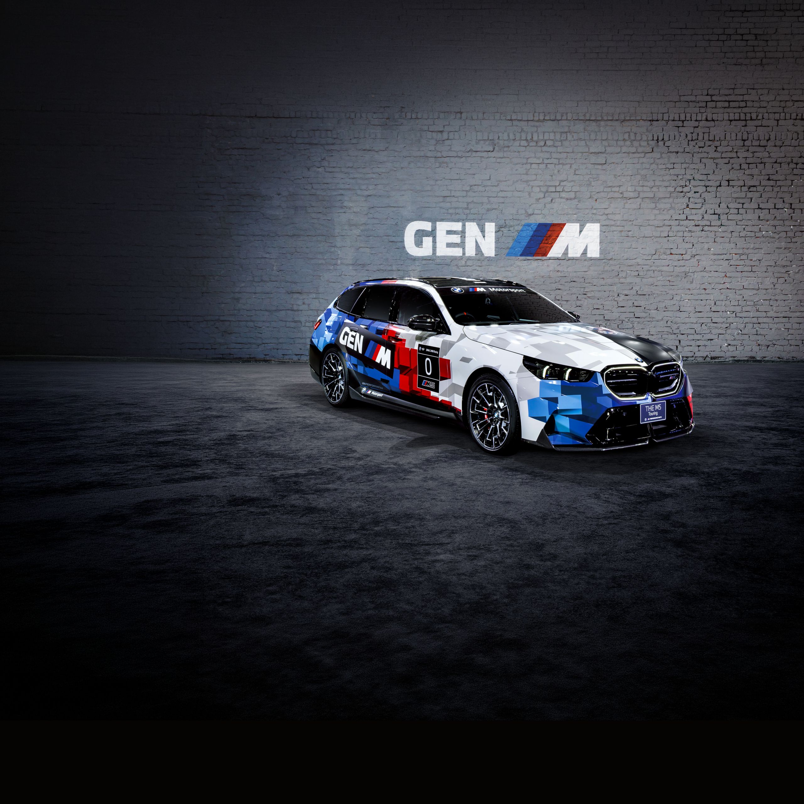 BMW M CARAVAN.