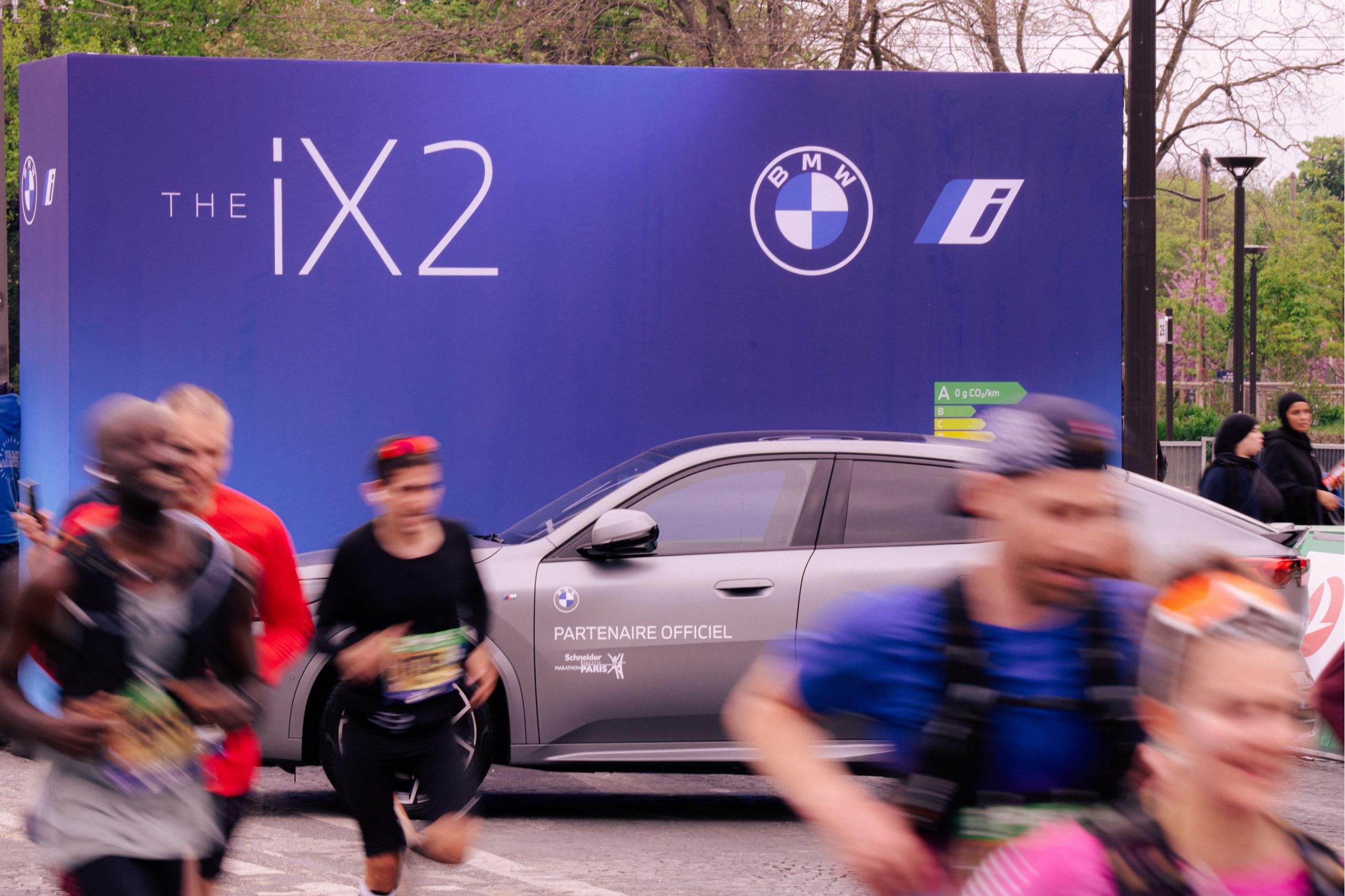  BMW iX2 / Marathon de Paris 2025
