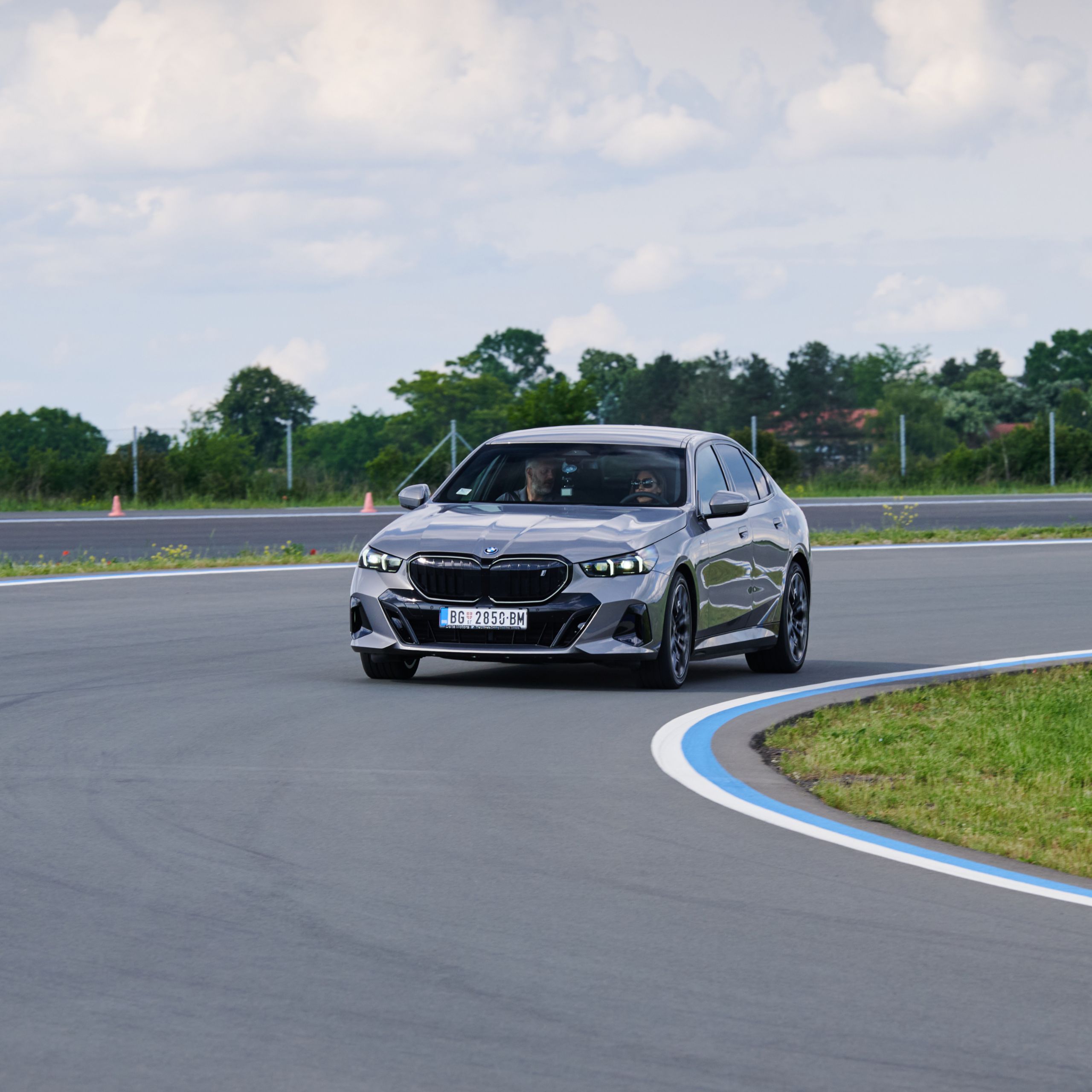 bmw biznis liga pregled