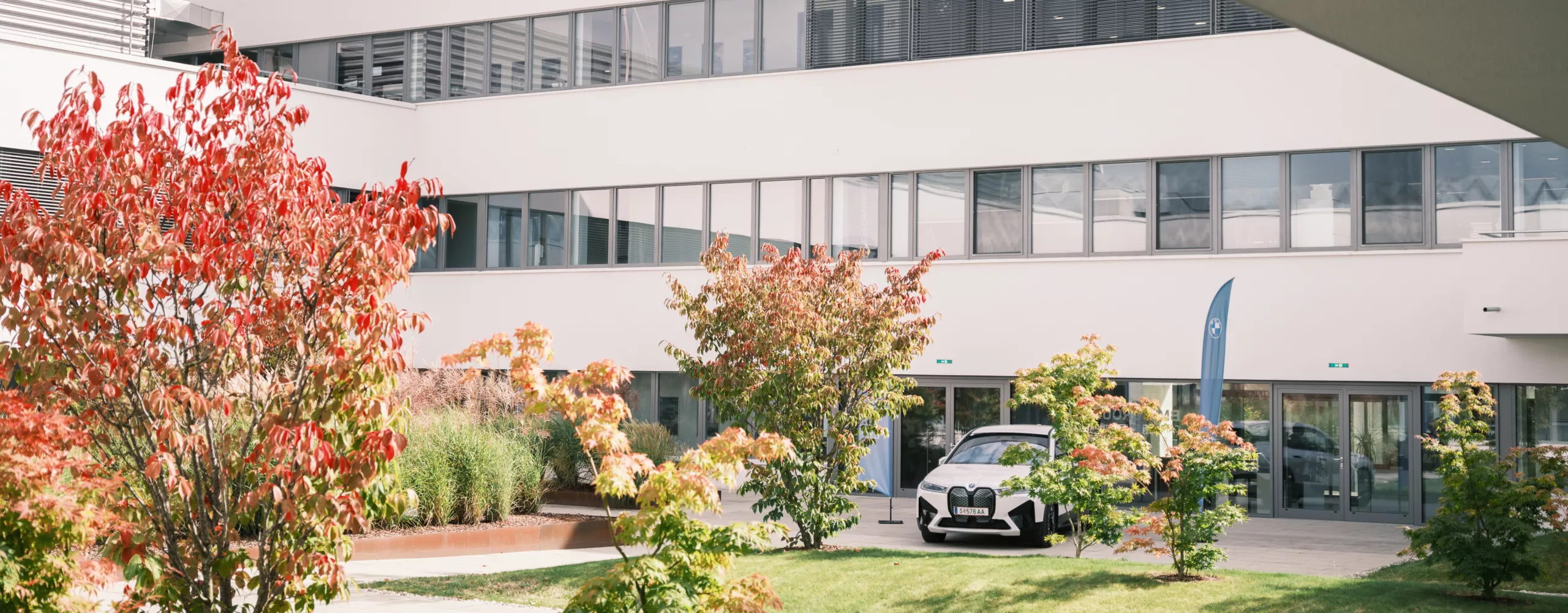 Die BMW Group spielt für Österreich eine ganz besondere Rolle und trägt mit ihrem Engagement erheblich zur wirtschaftlichen Stabilität und zum Wohlstand bei.