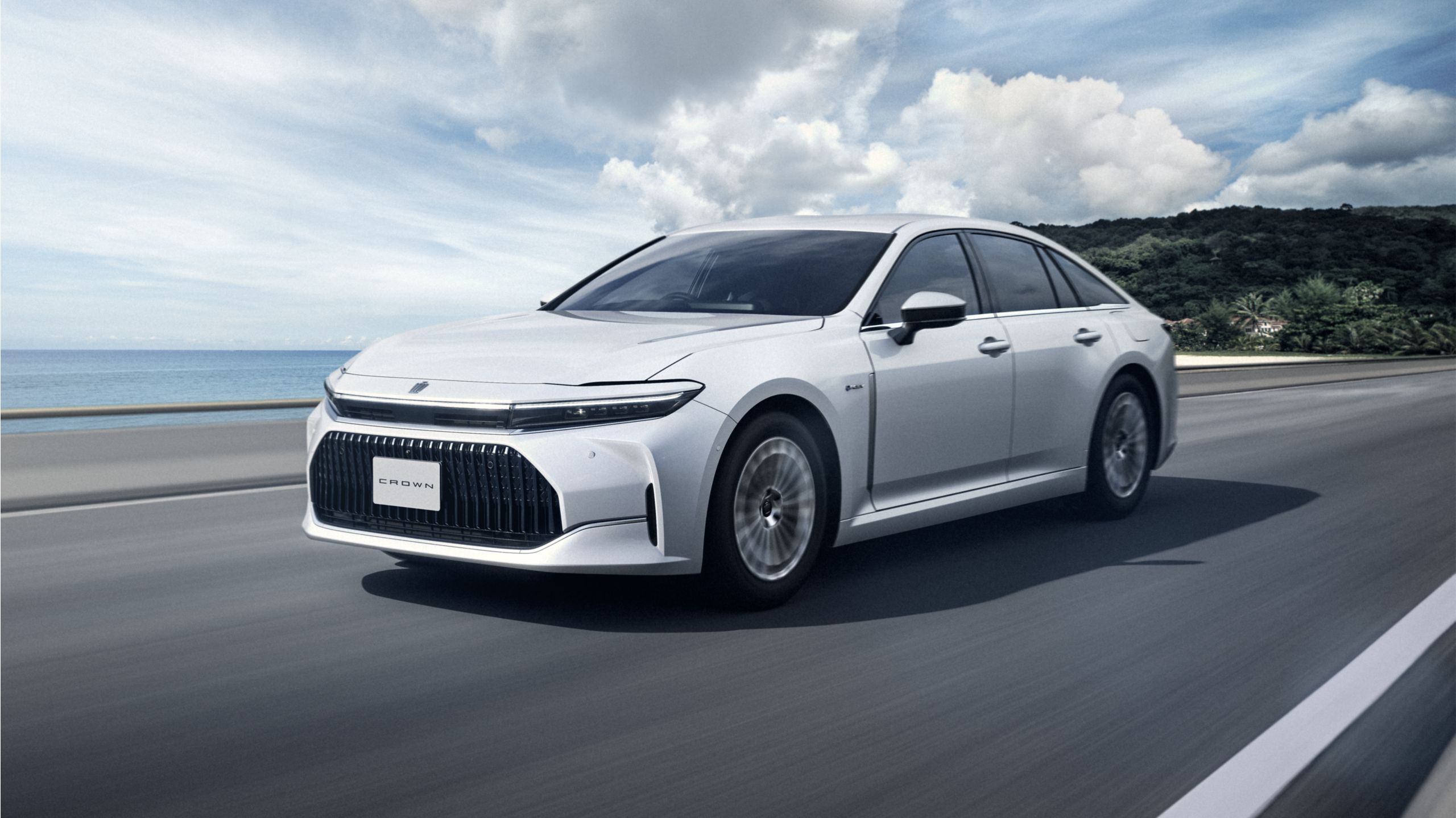 TOYOTA CROWN（FCEV）